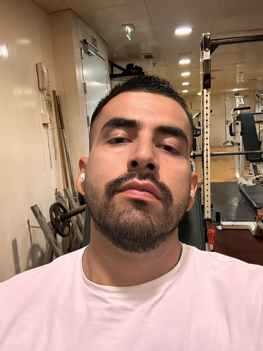 Alexxx tweet media
