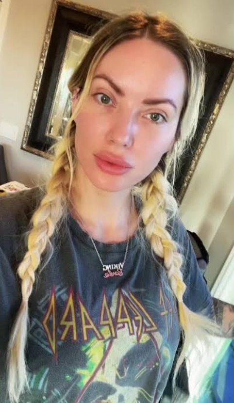 jenytleme23's tweet photo. Hey guys https://t.co/niNpdnmXIJ
