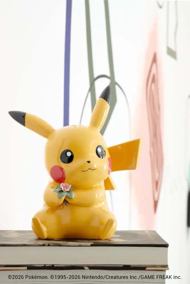 pokejungle's tweet photo. Spanish porcelain company Lladró will be releasing two Pokémon figures to celebrate the series' 30th anniversary: a Pikachu figure and a Pikachu and Eevee sculpture ⚡ https://t.co/jsVEsaYZBC