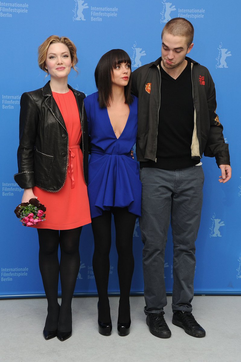 This is the most heterosexual thing he’s ever done. 💀🤣🤣🤣