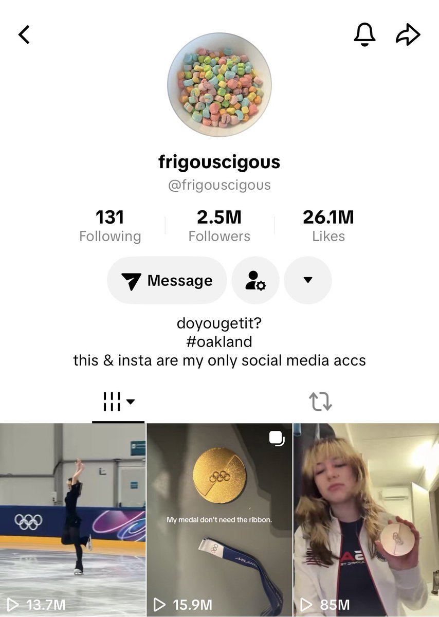 liutzloop's tweet photo. obsessed w her adding this disclaimer yet still not mentioning who she actually is anywhere https://t.co/gI9rwKXCYy
