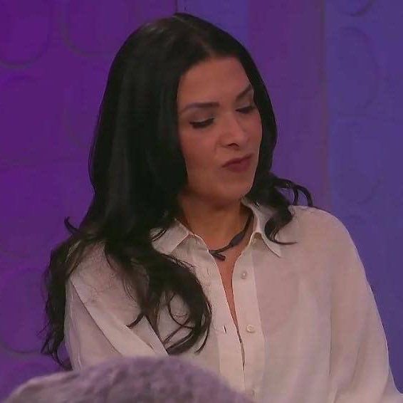 Hablando de salud mental… A ti que estás leyendo esto… 

Deseo que todos los días recuerdes que vale la pena seguir aquí, intentándolo. 
Que eres un humano valioso y que la vida si merece la pena. 

DALILAH VALIENTE