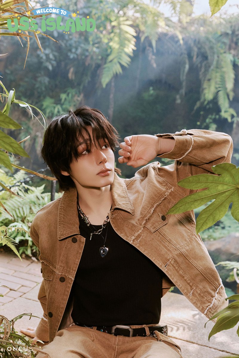 2026 ONEUS FANCON :
Welcome to <US’s ISLAND> 🏕️

💚 CONCEPT PHOTO
🛫 HWAN WOONG

🧭 26.03.21 (SAT) 5PM (KST) 
🧭 26.03.22 (SUN) 4PM (KST)
🏕️ 광운대학교 동해문화예술회관 대극장

#원어스 #ONEUS
#환웅 #HWANWOONG
#어스스아일랜드 #USs_ISLAND