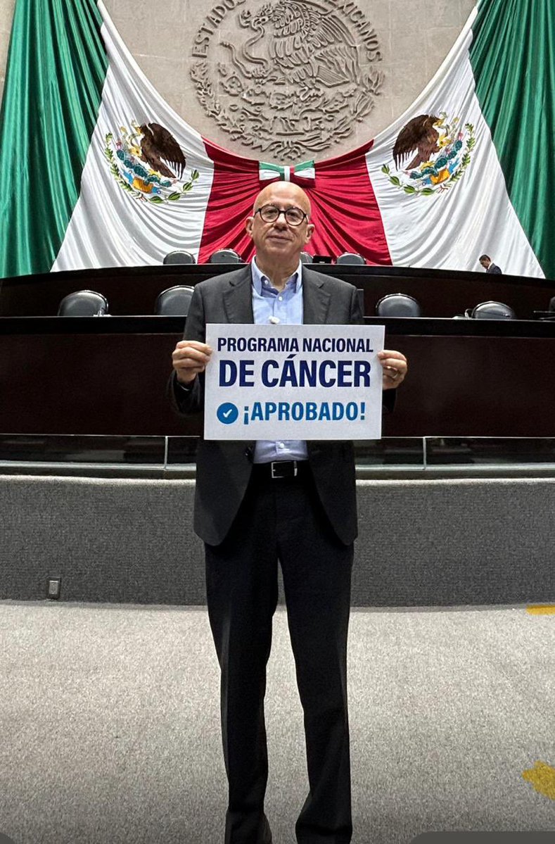 Ayer en la Comisión de Salud aprobamos una reforma largamente esperada a la Ley General de Salud para garantizar la atención integral del cáncer en México.

Esta reforma establece:

• La creación de un Programa Nacional de Cáncer, que permitirá planear y coordinar la prevención,
