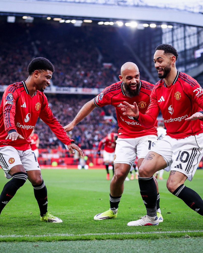 1804doeboii's tweet image. Can’t wait to give Vini and the Bernabéu a taste of their own medicine 😈

Cunha dancing at the Bernabéu would be EPIC 🕺🏽🔥

#ManchesterUnited #MUFC #RedDevils #OldTrafford
#RealMadrid #HalaMadrid #Bernabeu
#Cunha #ViniJr #ChampionsLeague #UCL #Matchday #FootballTwitter