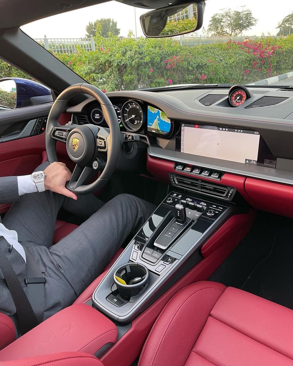 Solana.news tweet media