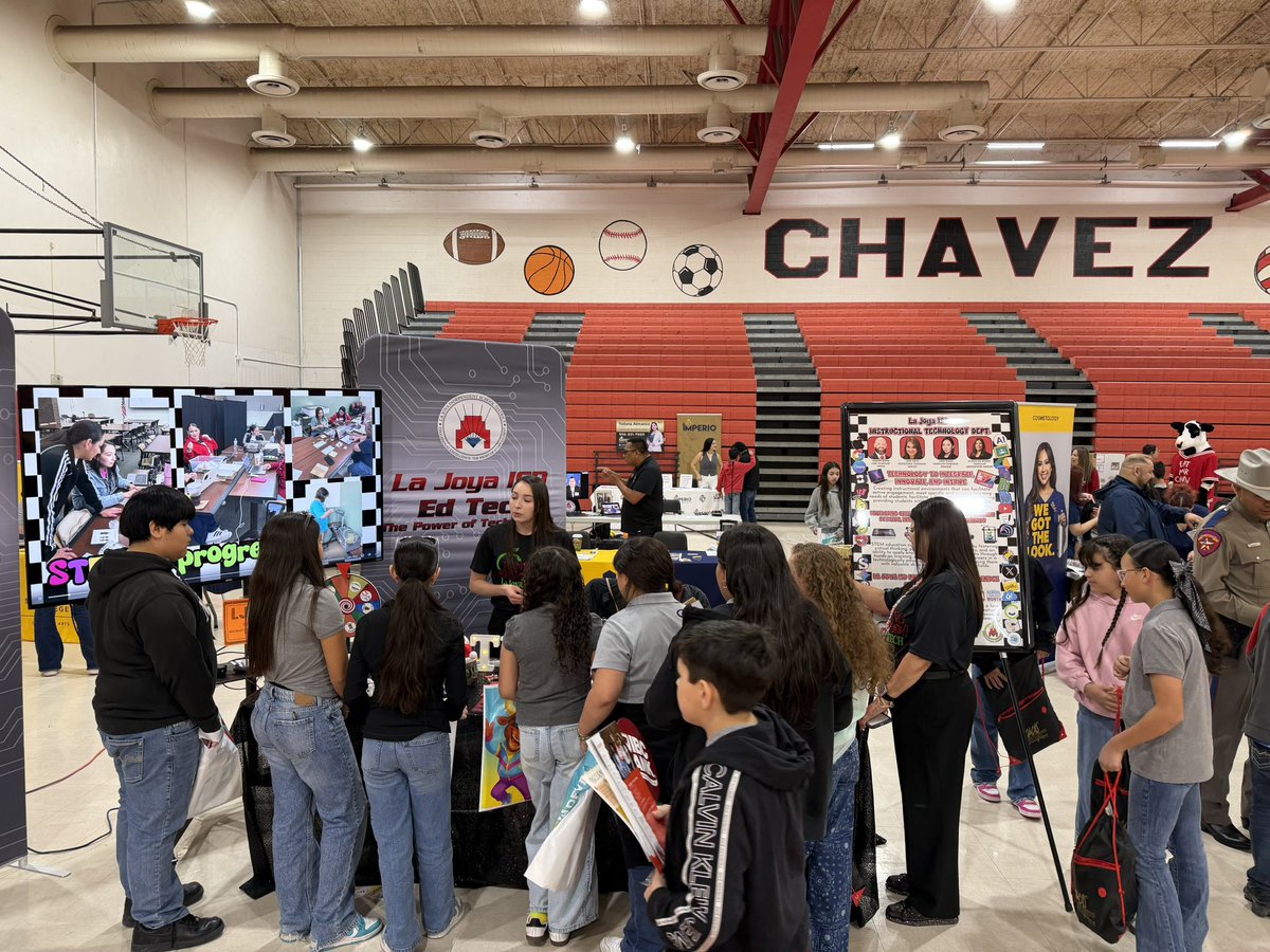 ᑕᒪEᗰ Gᗩᖇᘔᗩ 💻 tweet media