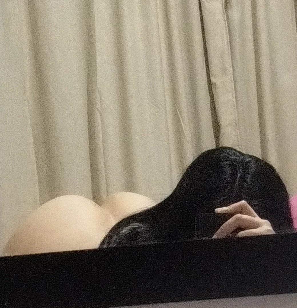 Carolinagm_6's tweet photo. Tu blanquita y pelinegra fav🖤 https://t.co/U6lN1uezap
