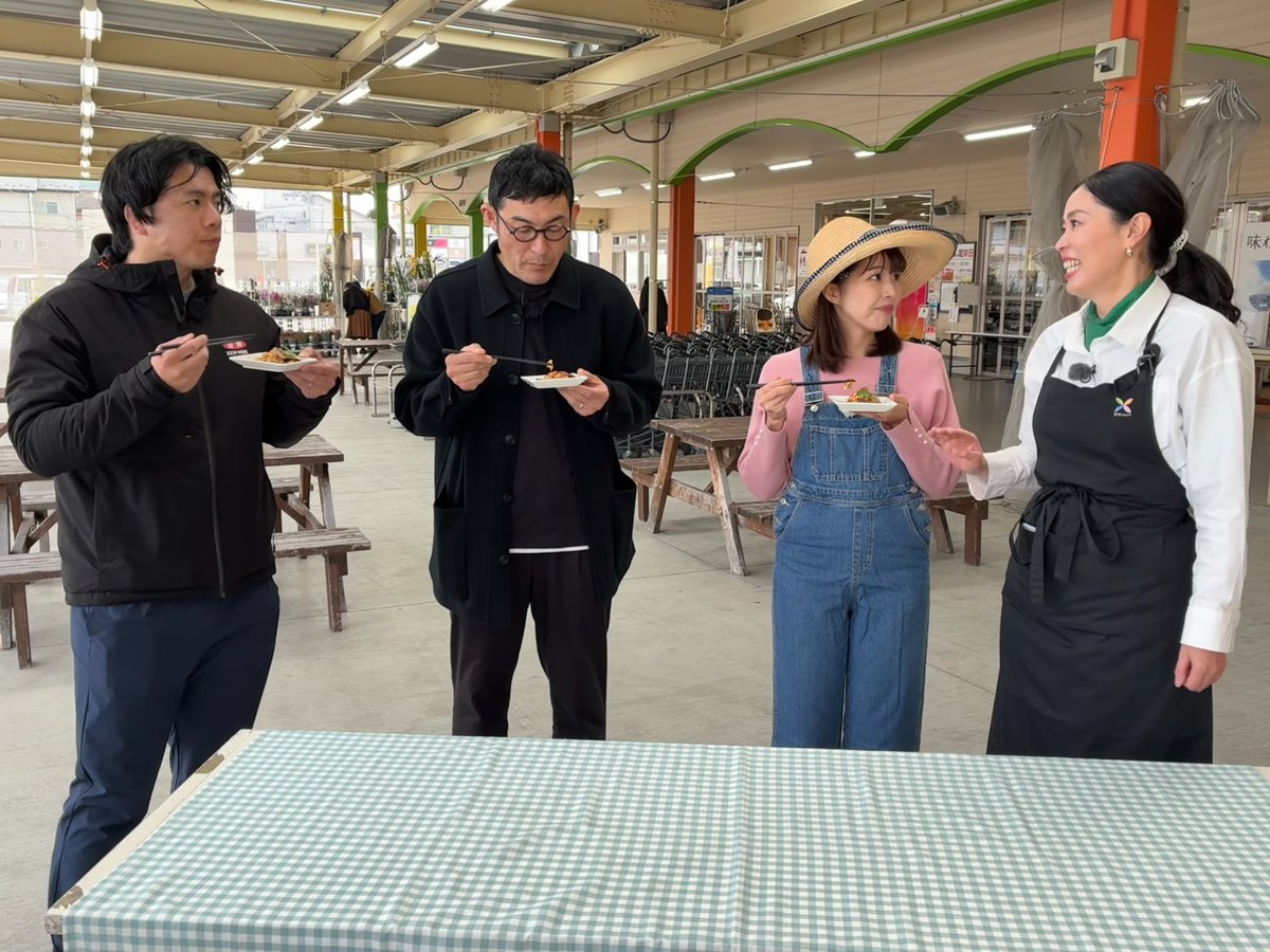 zennohfukushima's tweet photo. #TUF #ステップ #旬のお野菜とどけ隊 第5弾！
今回の食材は「福島牛」！
郡山市の佐々木さんにご協力いただきました📹
一風変わった牛しぐれが登場！？😯
本日(3/17)18時30分頃から放送です！
お楽しみに💞
@STEP_TUF
#全農福島 https://t.co/3vUa2OdRNj