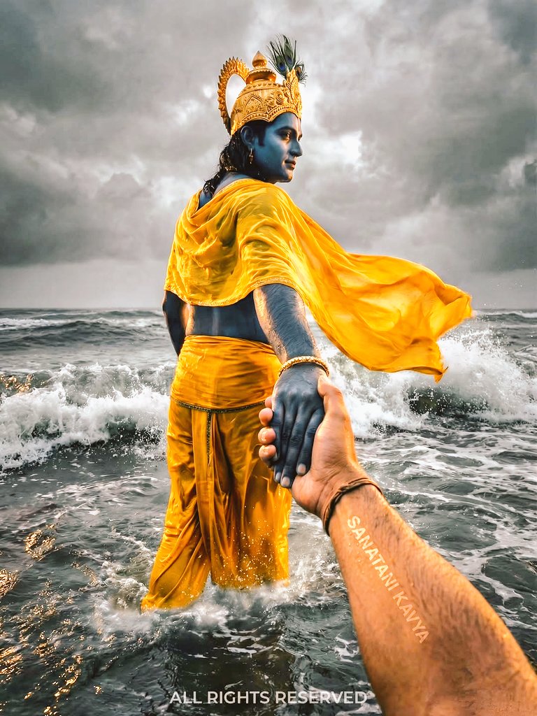 When Shree Krishna holds your hand, fear loses its power.

Jai Shri Krishna Hare Krishna ❣️