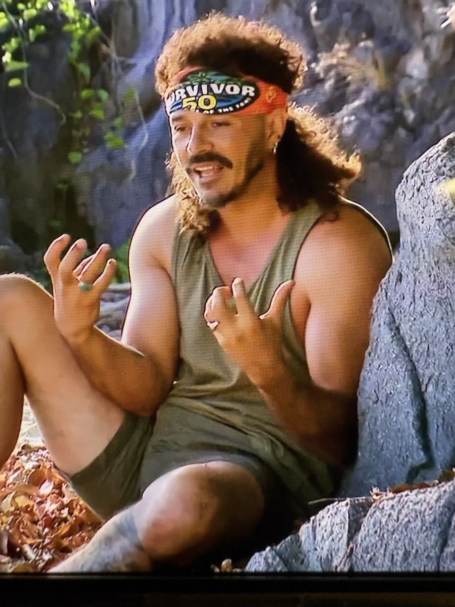 erin8oyle's tweet photo. Ozzy is giving Shambo #Survivor50 https://t.co/yjvLD4dJzb