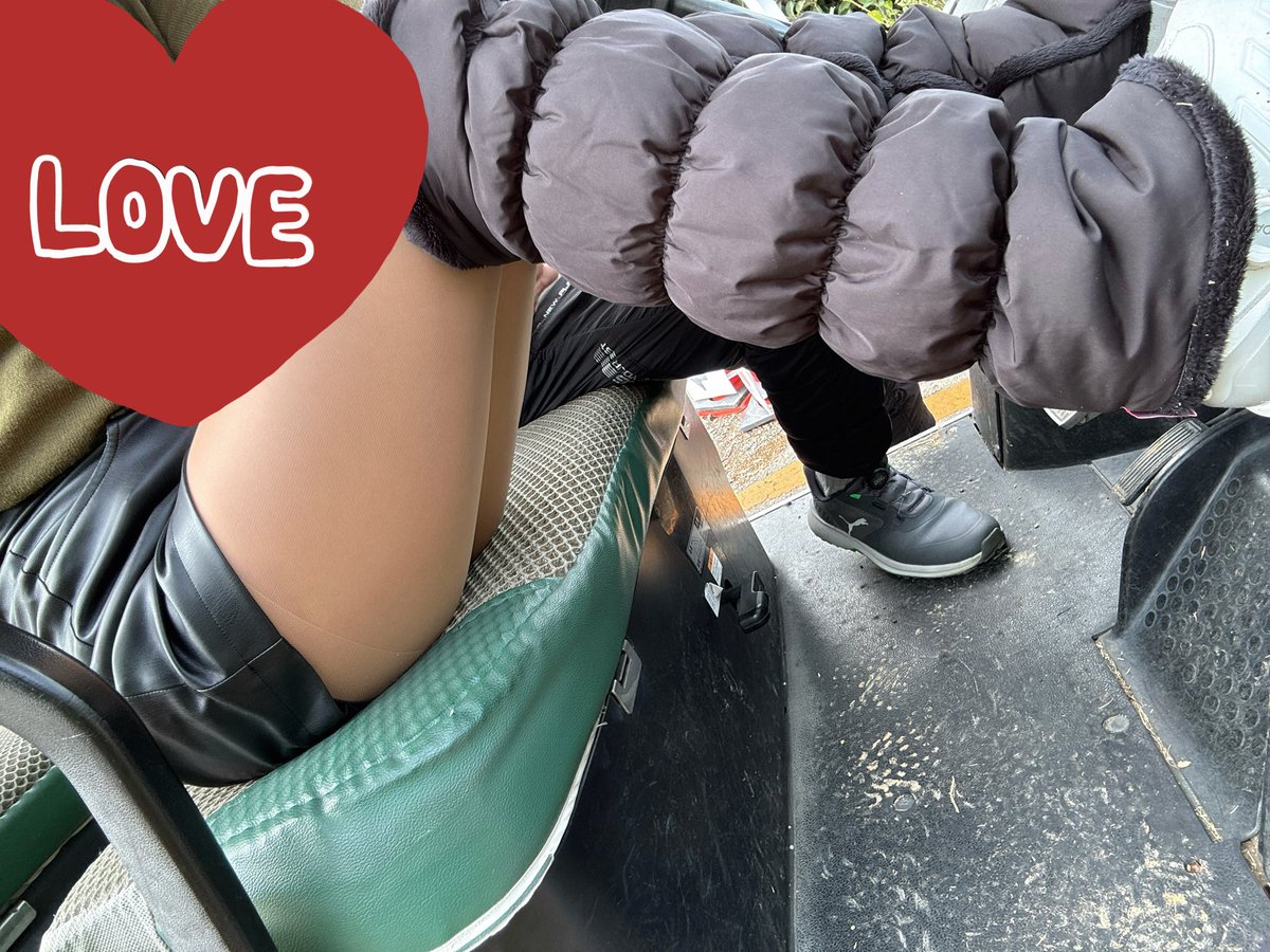 ʀᴇᴍ tweet media