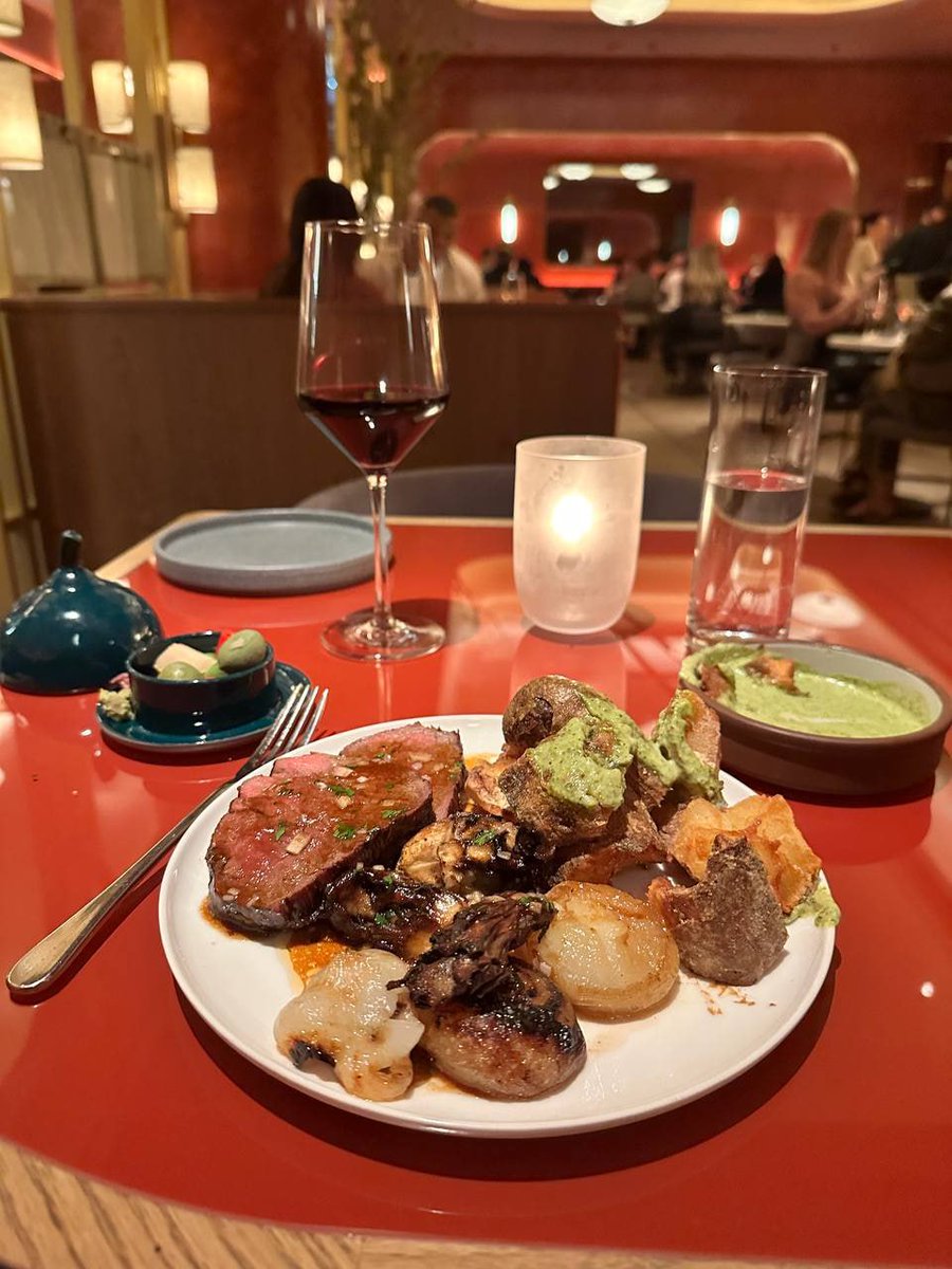darksun759's tweet photo. Good food. Good wine. Good mood. 🍷✨ https://t.co/7D6LFZYewr