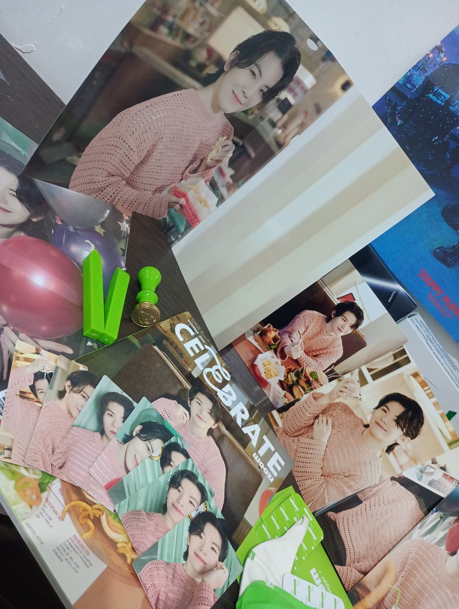 de longe, uma das grandes realizações na vida collector como Woozidan 🥺.  Obrigada meninas por essa conquista. <a href="/wonuportrait/">babi</a> <a href="/dkzinho__/">cati</a> . Processo da compra bem tranquila e sempre com boa comunicação. Obrigada Lari (n sei o @ dela) sem você, eu não conseguiria 💖🥺