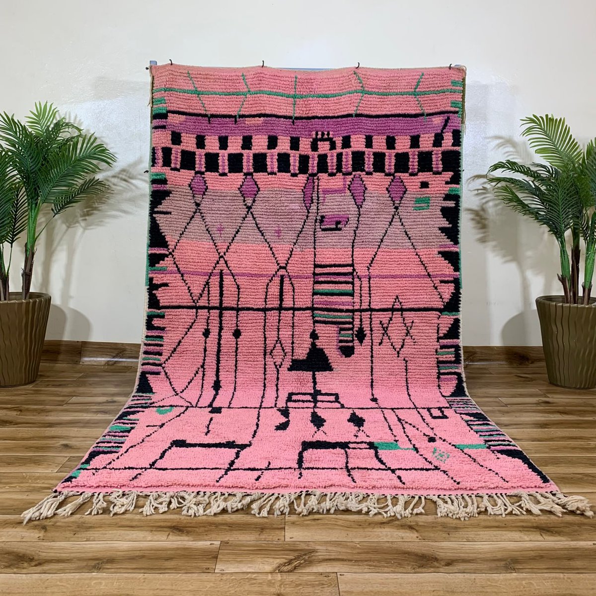 RRugsHand's tweet image. etsy.com/shop/rugshand
Handmade rugs made from 100% high-quality natural wool. Imagine this rug in your home! Absolutely gorgeous!
We're here, just send a message to set up your own rug.
#home_decor
#giftideas
#handmade
#Morocco
#shopping
#Survivor2026
#HomeDecor
#vintage