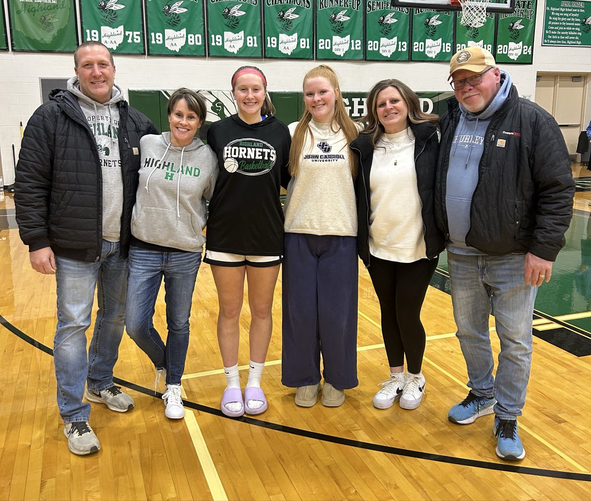 Highland Girls Basketball tweet media