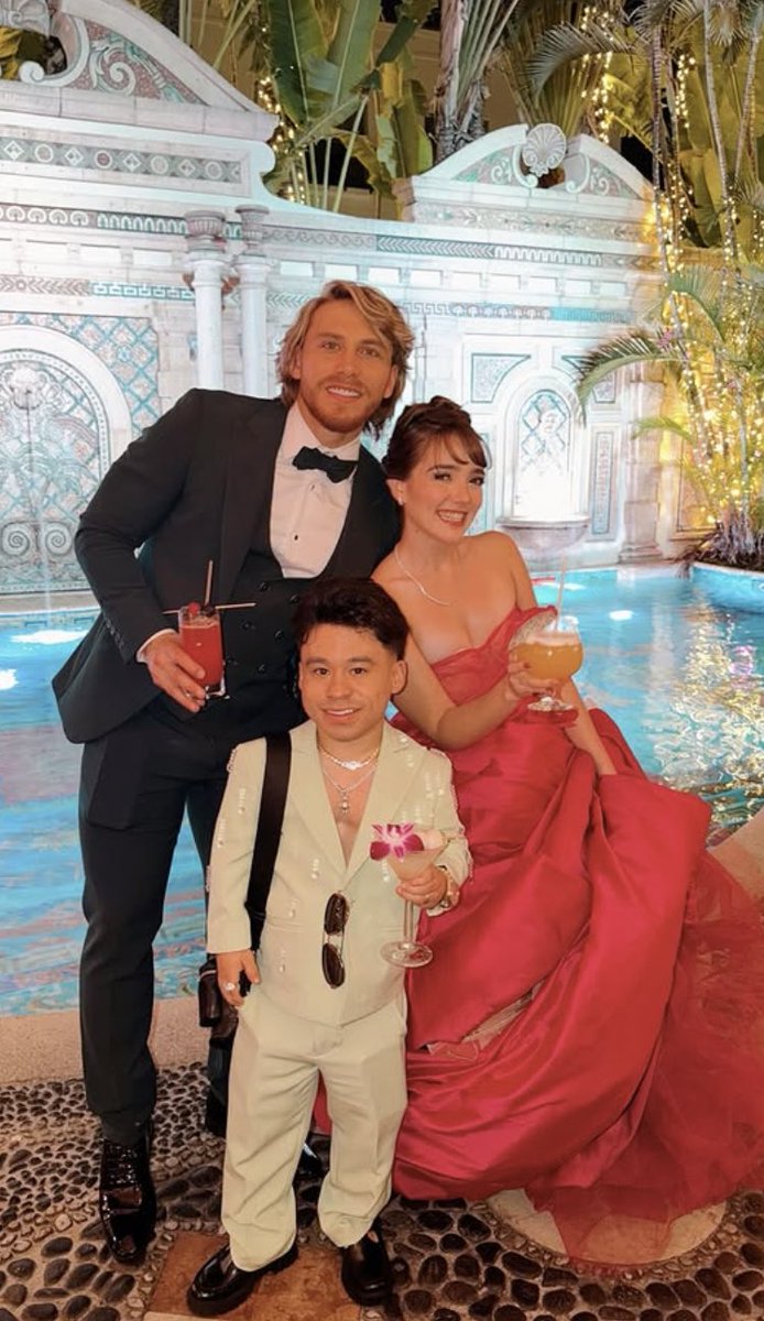 Y un día se fueron a Miami a pasarla muy bien...

❤🤞