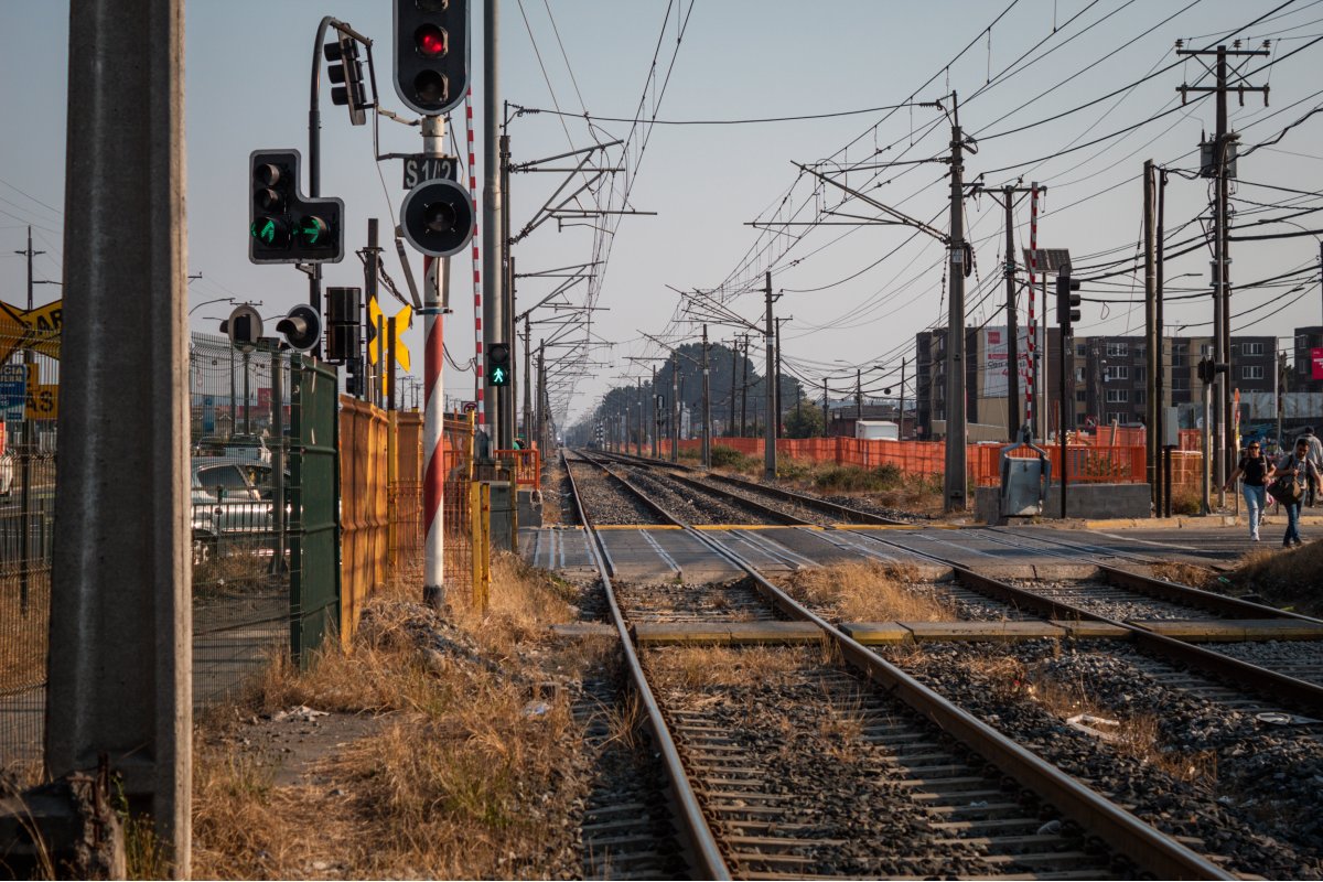 EFE_Biotren's tweet photo. 🚄 Se acabó el ombligo de la semana viajando en el #Biotren.
Los esperamos mañana para seguir viajando juntos, ¡buenas noches! 🥱 https://t.co/JJrXhnRnBq