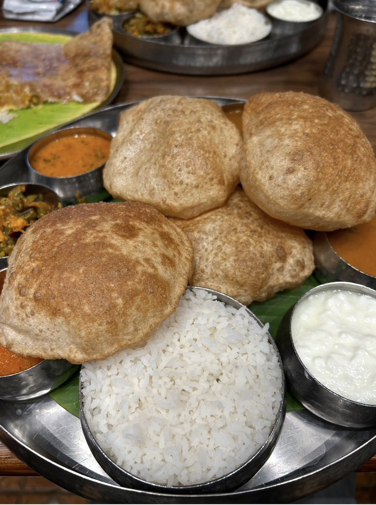 うらべあづき tweet media