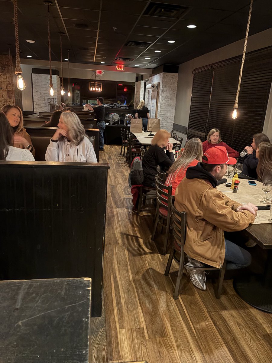 christianacorl3's tweet photo. What a night in Canton 🇺🇸

Love. Liberty. Legacy.

Strong moms showed up, meaningful conversations were had, and we even met a mom at the restaurant who loved what we’re building and jumped right in. https://t.co/zgNxKCU7ZN