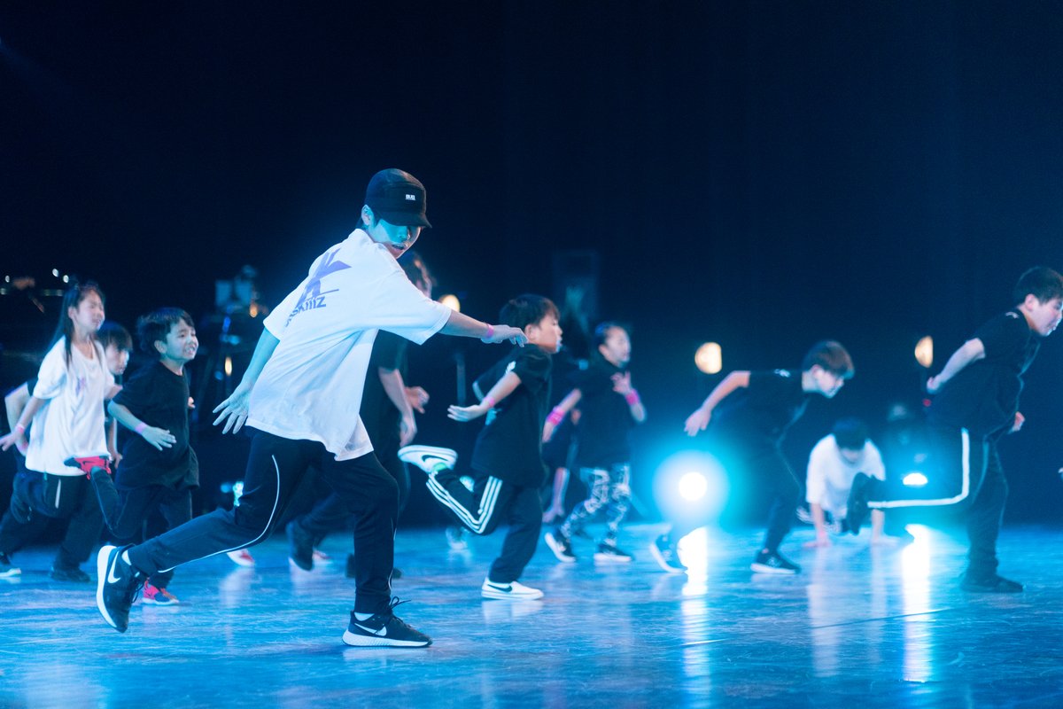 SonicDanceStage's tweet photo. #ソニックダンスステージ の歴代の出演者を振り返り！

「ソニックダンスステージ2023」2023/2/4 
【オープニングアクト】AXrossKids
【エンディングナンバー】
エンディングを飾るために杉戸高校、久喜工業高校、西武学園文理高校、上尾南高校の４校から集結！ https://t.co/gxm4jUFaPX