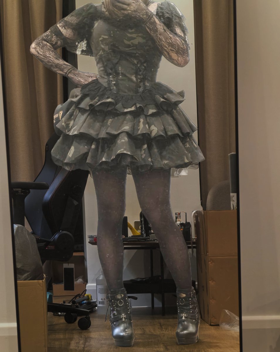 米斯白 tweet media