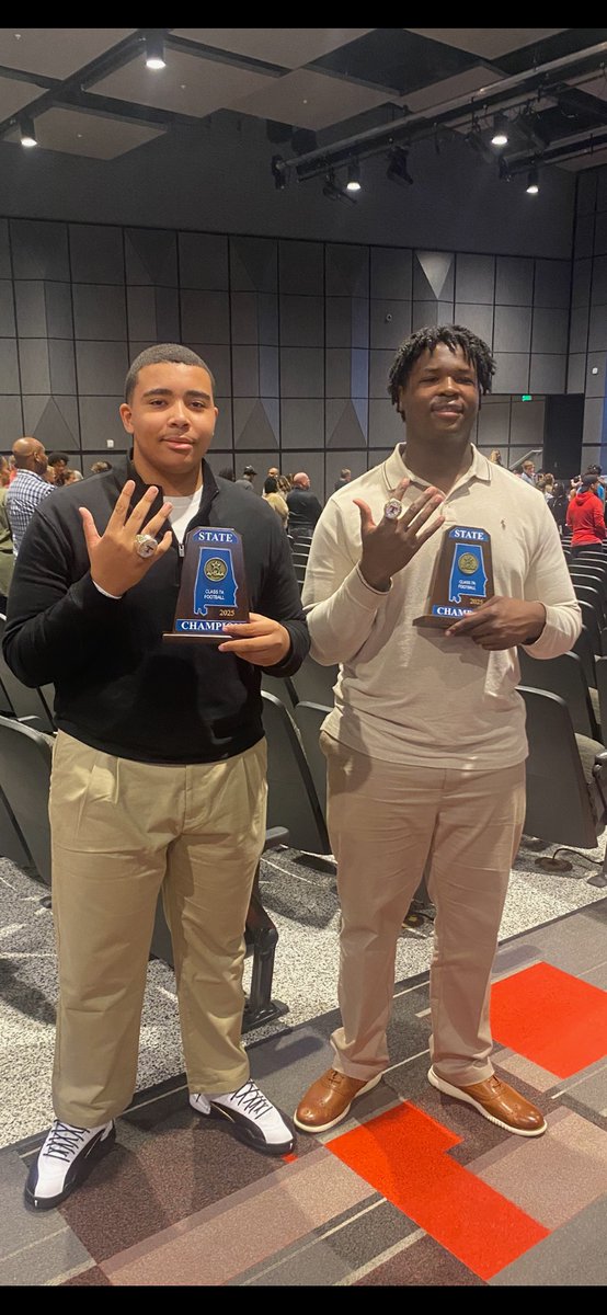 Adrian Woods tweet media