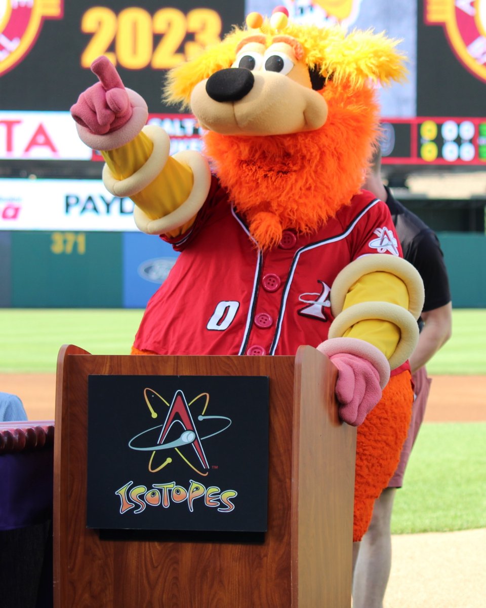 ABQTopes's tweet photo. My fellow Americans,

Tonight we address a matter of national importance: Orbit’s path to #1 Minor League Baseball Mascot.

The campaign is strong. The energy is high. But the State of Orbit’s Ranking? That’s up to you. 🇺🇸🚀

Cast your ballot at https://t.co/vJ7Tt3nH9V https://t.co/r5547PXKzs