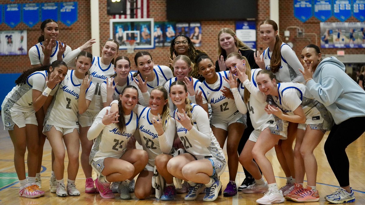 Tyson Chromy tweet media