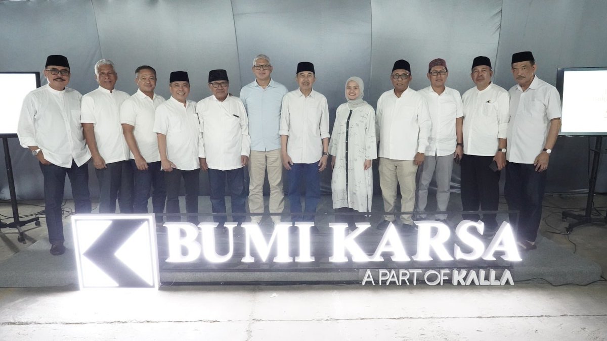 KallaGroup_ID's tweet photo. HUT ke-57 Bumi Karsa, Refleksi Perjalanan Menuju Akselerasi Pertumbuhan https://t.co/4ROFNsk26p https://t.co/HikH4hntSW