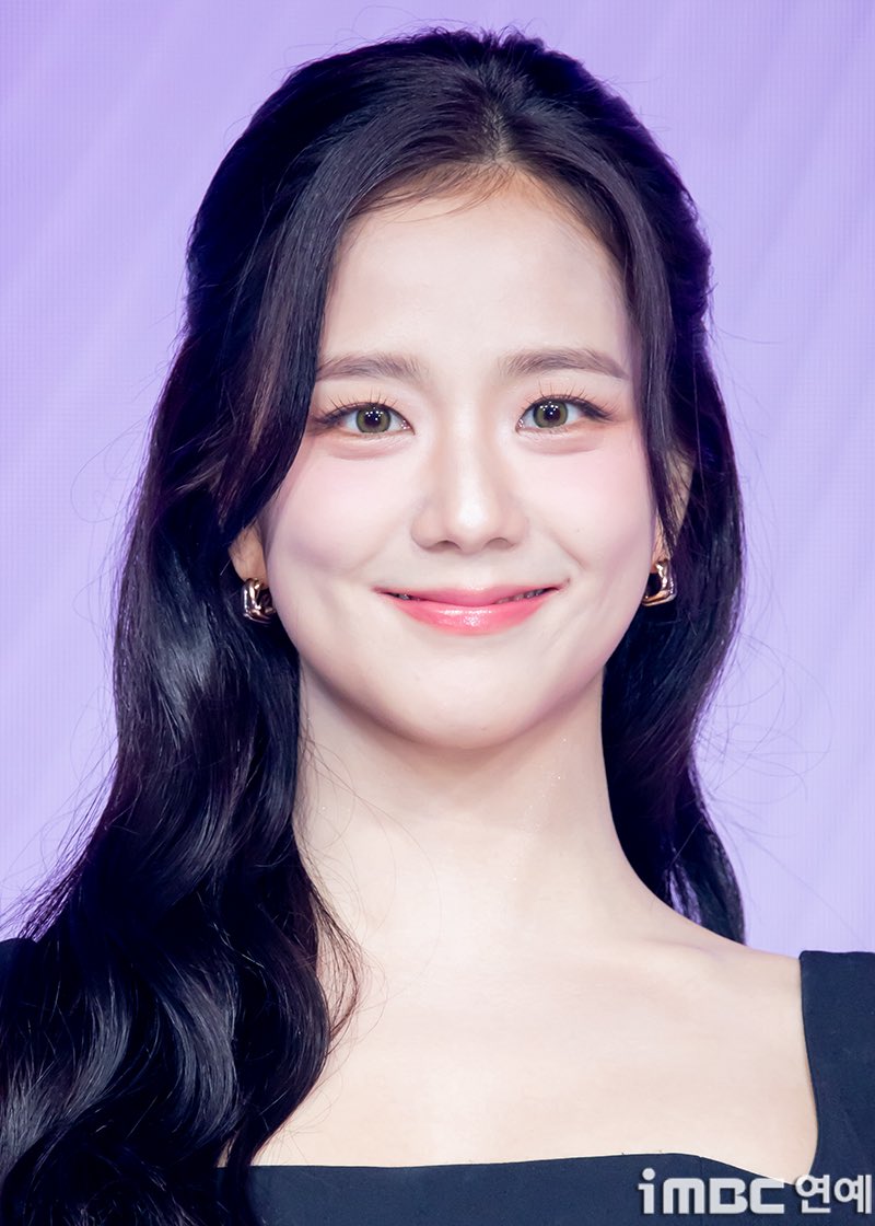 wonderpuiz's tweet photo. ซอมิแรสวยมาก

BOYFRIEND ON DEMAND PRESSCON
#ActressJISOOonNetflix https://t.co/IYzajuflLk