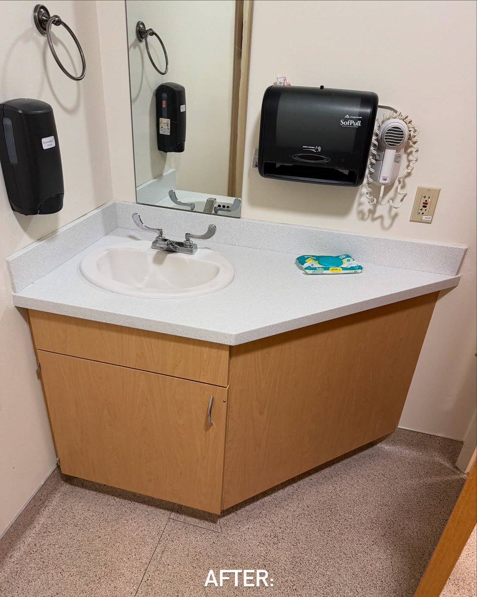 LUHFoundation's tweet photo. We’re thrilled to have reopened the NICU unit in LUH’s BirthPlace on Mon, Feb 23rd! The Foundation was able to fund a project to replace the family room flooring and countertop in the NICU! Next we’ll be adding new furniture and decor, but check out these before &amp; afters! https://t.co/elmbL51Cyw