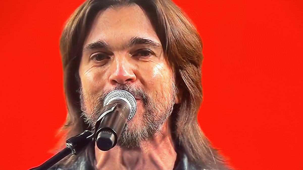 Gracias a <a href="/JUANES/">JUANES</a> y a <a href="/elfestival/">Festival de Viña del Mar</a> por regalarnos un concierto impecable!!!! Sin duda un gran artista!!!! #Viña2026