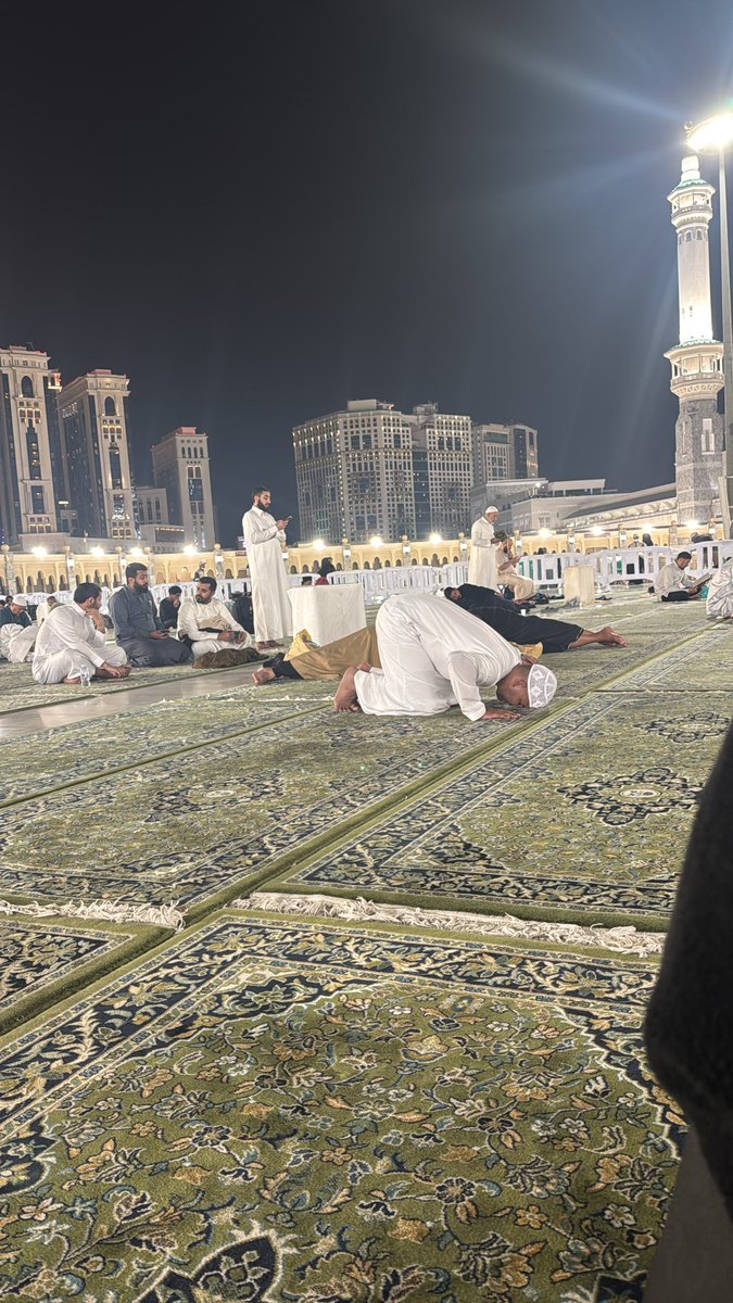 elsayedHusein18's tweet photo. اللهم اجعل صيامي مقبولًا وقيامي مشكورًا واغفر لي تقصيري وتجاوز عن زلاتي اللهم ارزقني حسن الخاتمة وأكرمني بليلة القدر واكتب لي فيها العتق من النار اللهم اجعلني من عبادك الذين رضيت عنهم وكتبت لهم الجنة بغير حساب https://t.co/3vXbRL2ApX