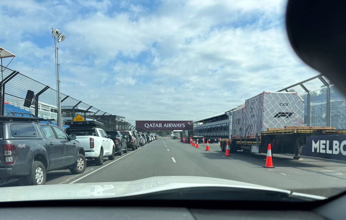 Andrew VK3BQ tweet media