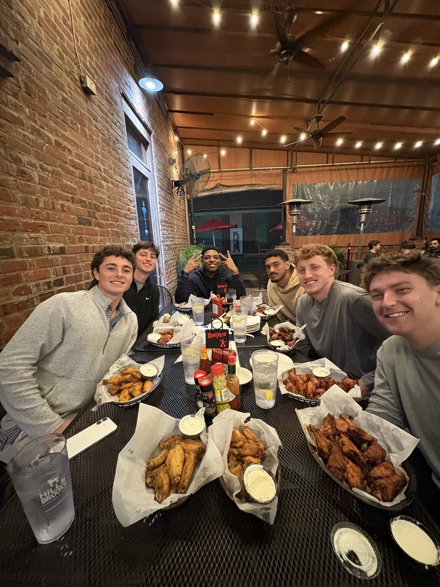 Jake Lange tweet media