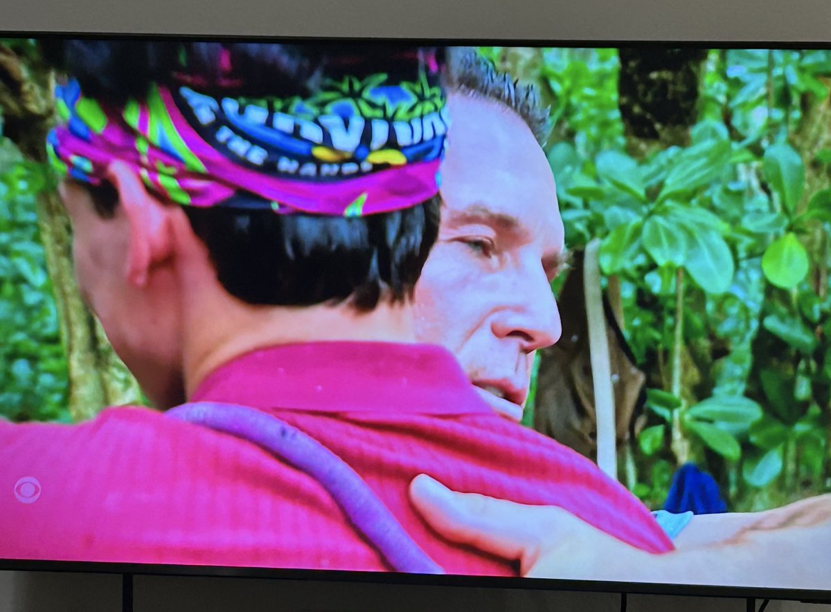powerofvethoe's tweet image. rizo and colby going from beefing to besties in 7 minutes pls the rizgod charm is real #survivor50 #survivor
