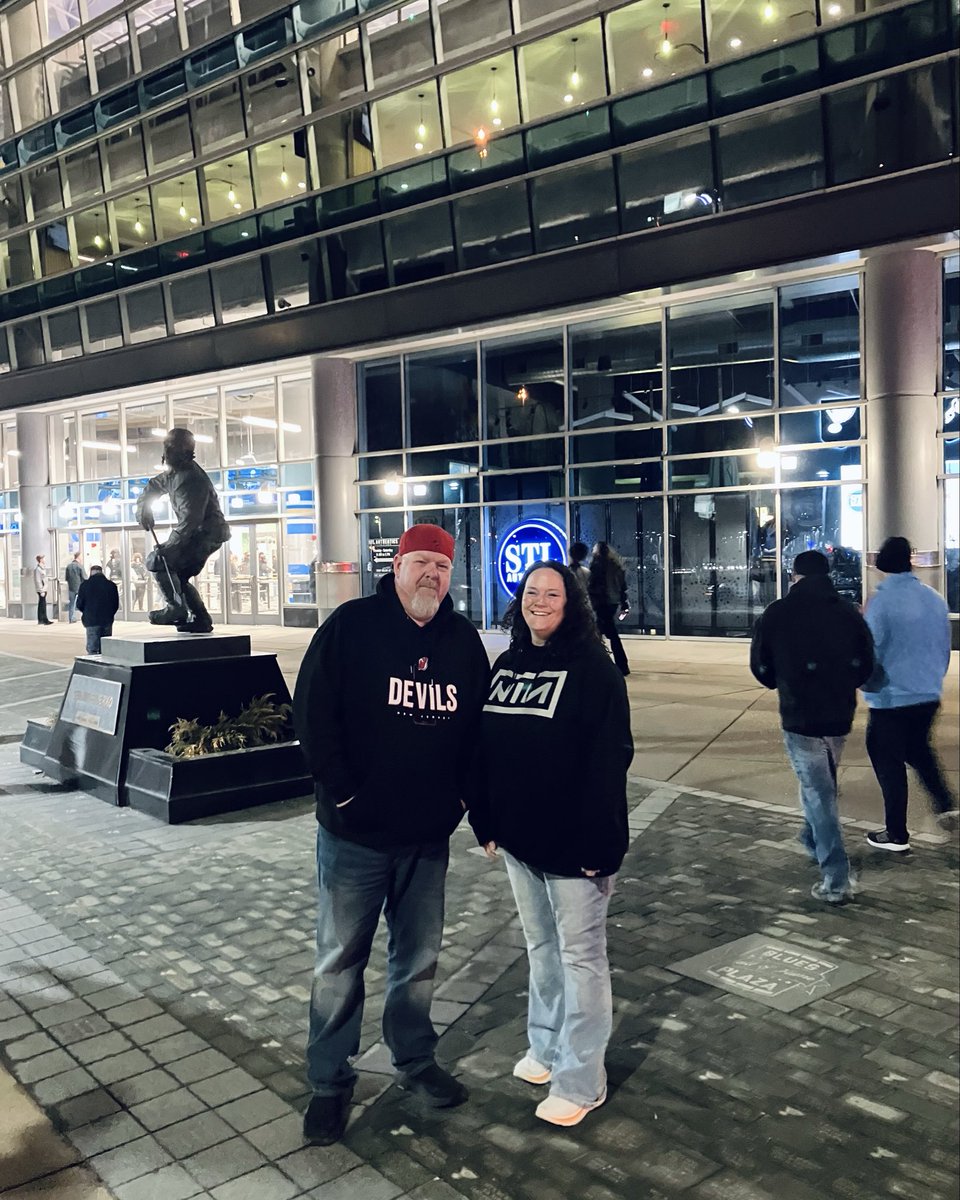 1057thePoint's tweet photo. Listeners are getting pumped for Nine Inch Nails at @Enterprise_Cntr tonight!

#nineinchnails #peelitbacktour #boysnoize #trentreznor #enterprisecenter https://t.co/lIjn7uXGgV