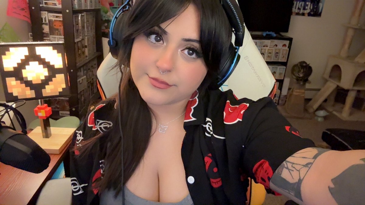 emperor noems 🖤‧₊˚ ┊ tweet media