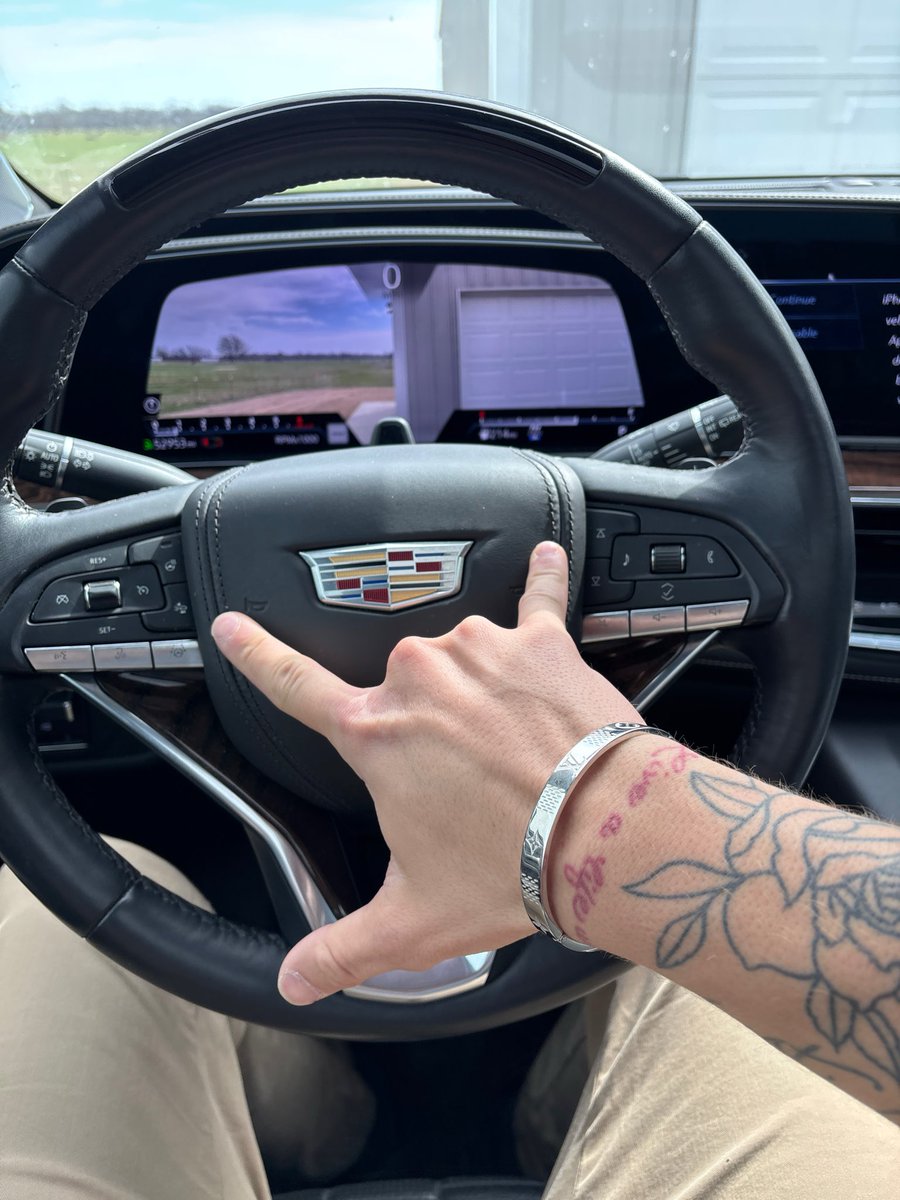 ALMIGHTY ✞ tweet media