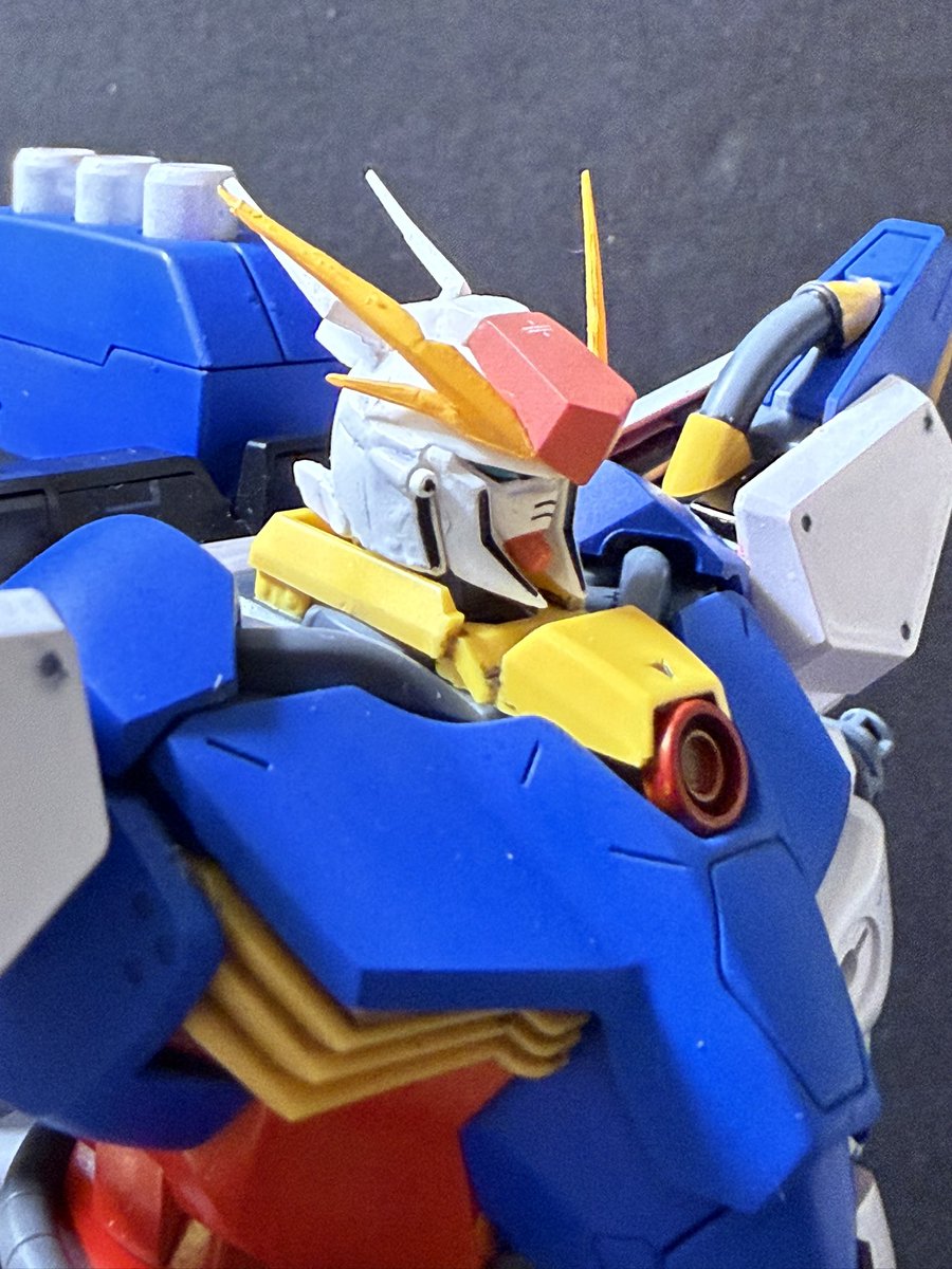Ueda_0122's tweet photo. #今月作ったプラモ晒そうぜ

オジマンディアスガンダムとクスィーガンダムです https://t.co/E4xETcSb9w