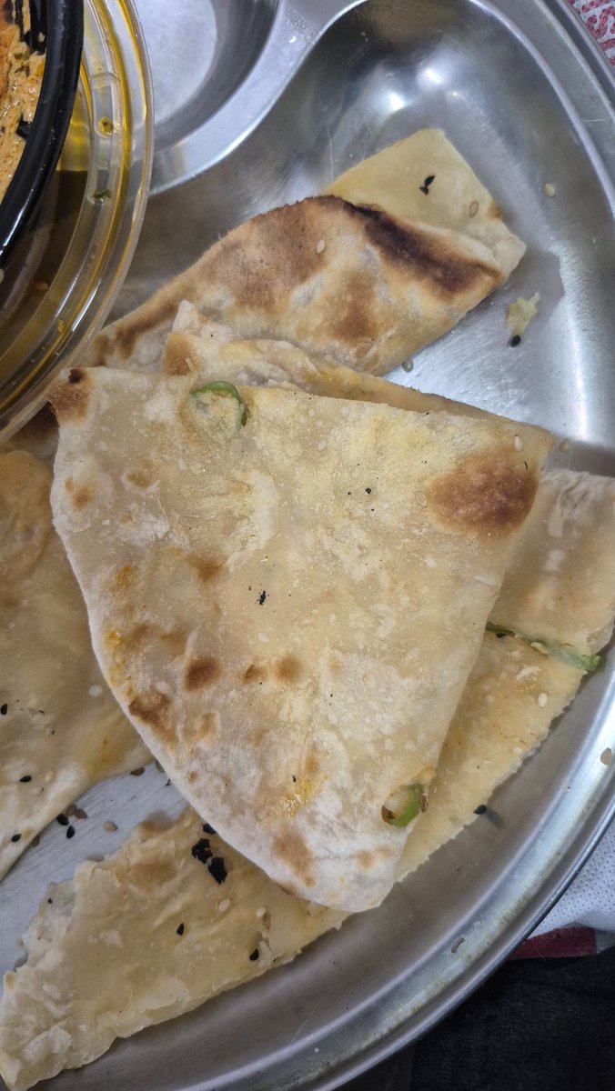 ImAman_30's tweet photo. @zomato @zomatocare is this how you treat your regular customers? Uncooked and stale kulcha...help section told to mail, mail person asked, and eventually said no refund and no help .... absolutely baffling response!
Kindly issue the refund, not a call either! Pics on app too! https://t.co/fITFWtZ5gf
