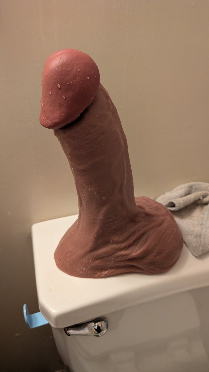 Just got my XL BullBoyFF from <a href="/AjSaetra/">AJ Saetra</a>! Thank you for the easy sale and quick shipping ☺️❤️ if you need some second hand toys, she still has some for sale pretty good deals too ❤️