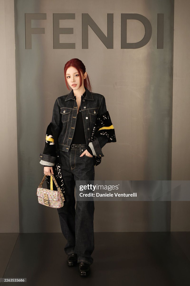 와 우기님 게티이미지 얼굴 실화가 
#YUQIxFendiFW26 #MFW26