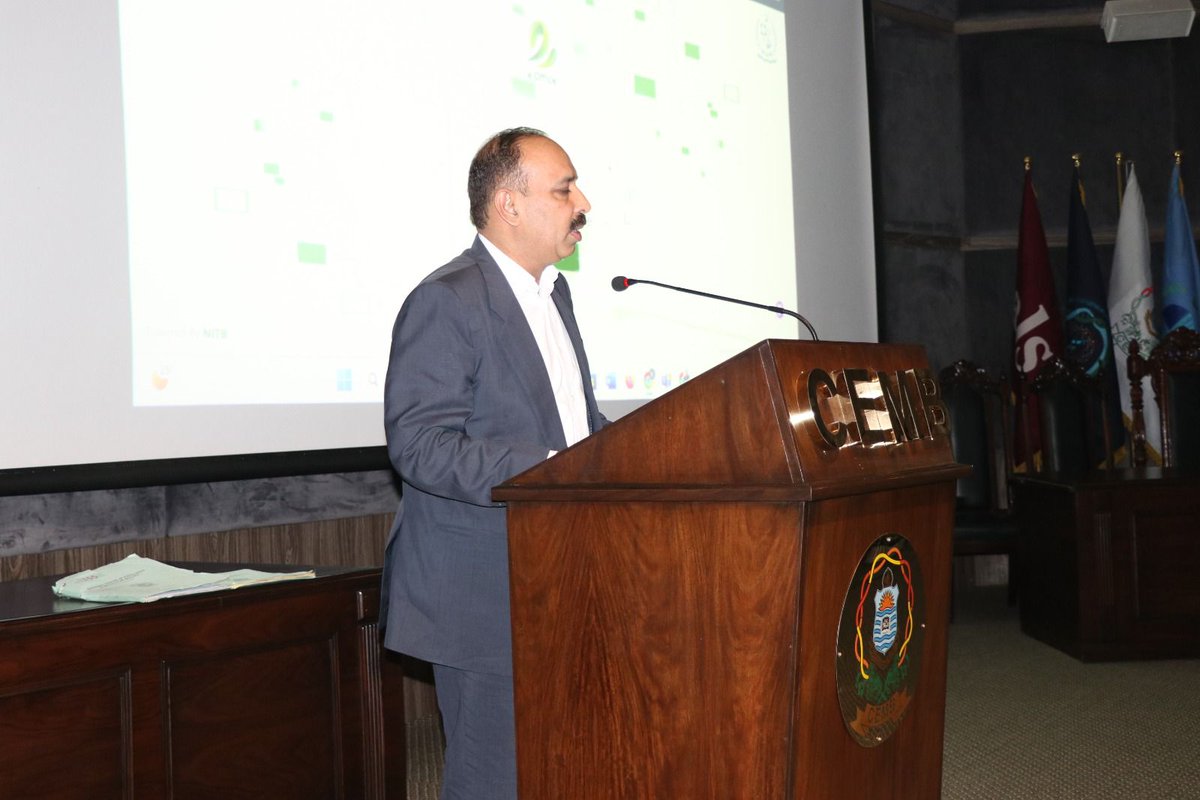 CentreCemb's tweet photo. In line with digital transformation initiatives at the Centre of Excellence in Molecular Biology (CEMB), University of the Punjab, a training session on the implementation of the E-Office (Communication Module) was held by resource person from NITB Islamabad. https://t.co/giaQin1Tu7