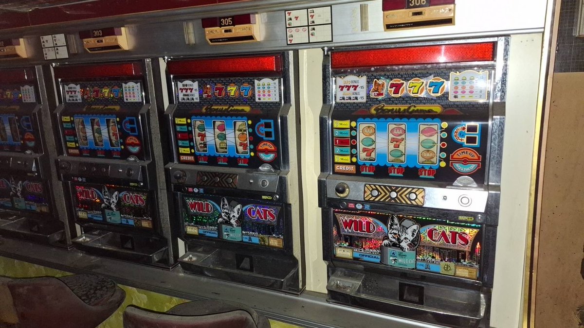 約30年ぶりに見た機種(;^_^A 今ならレトロパチンコ屋という名のゲーム