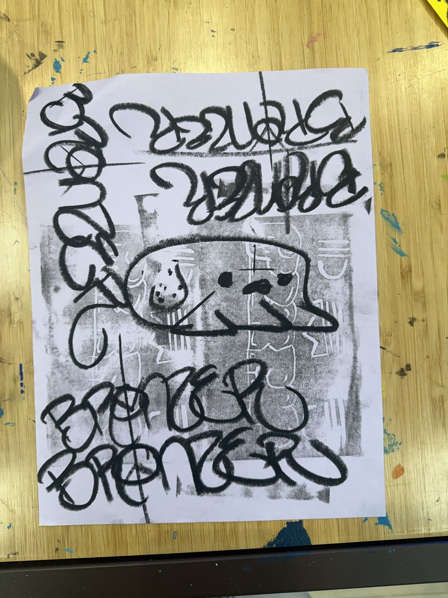 []D[][]\/[][]D tweet media