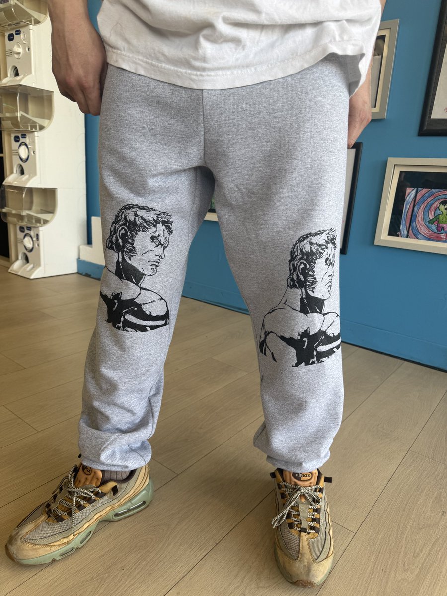 []D[][]\/[][]D tweet media