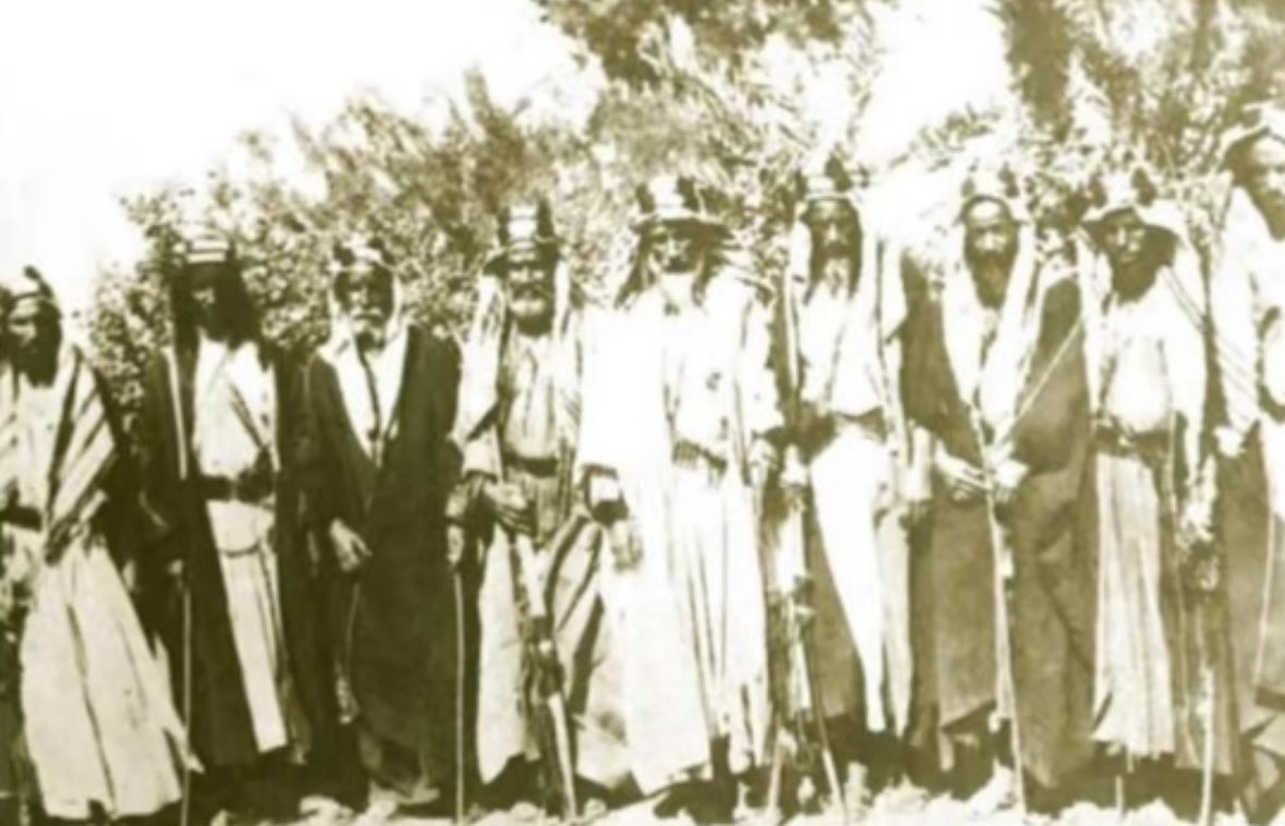 мυнαммαȡ αℓнαявɪ 𓃵 tweet media