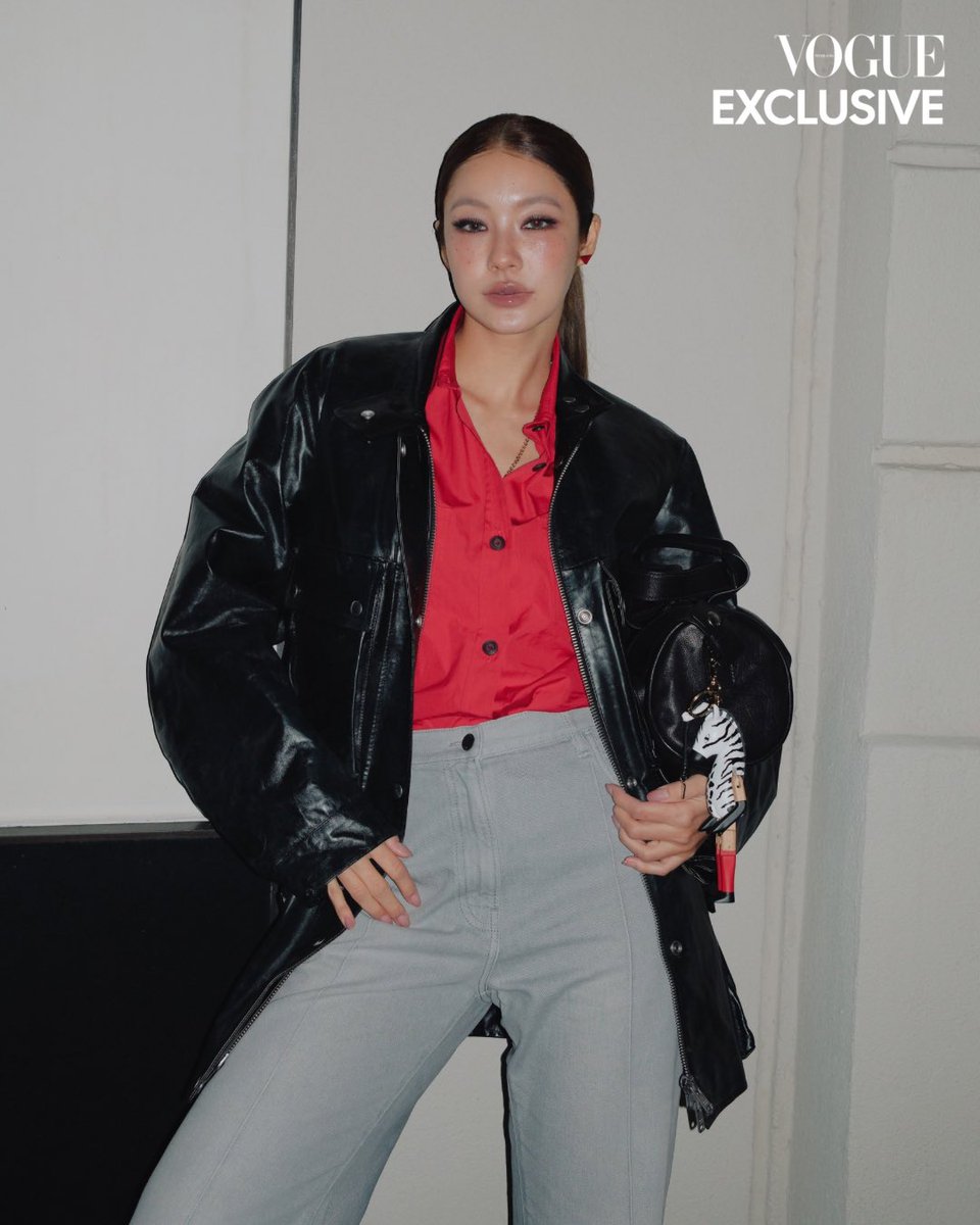 Vogue Thailand tweet media